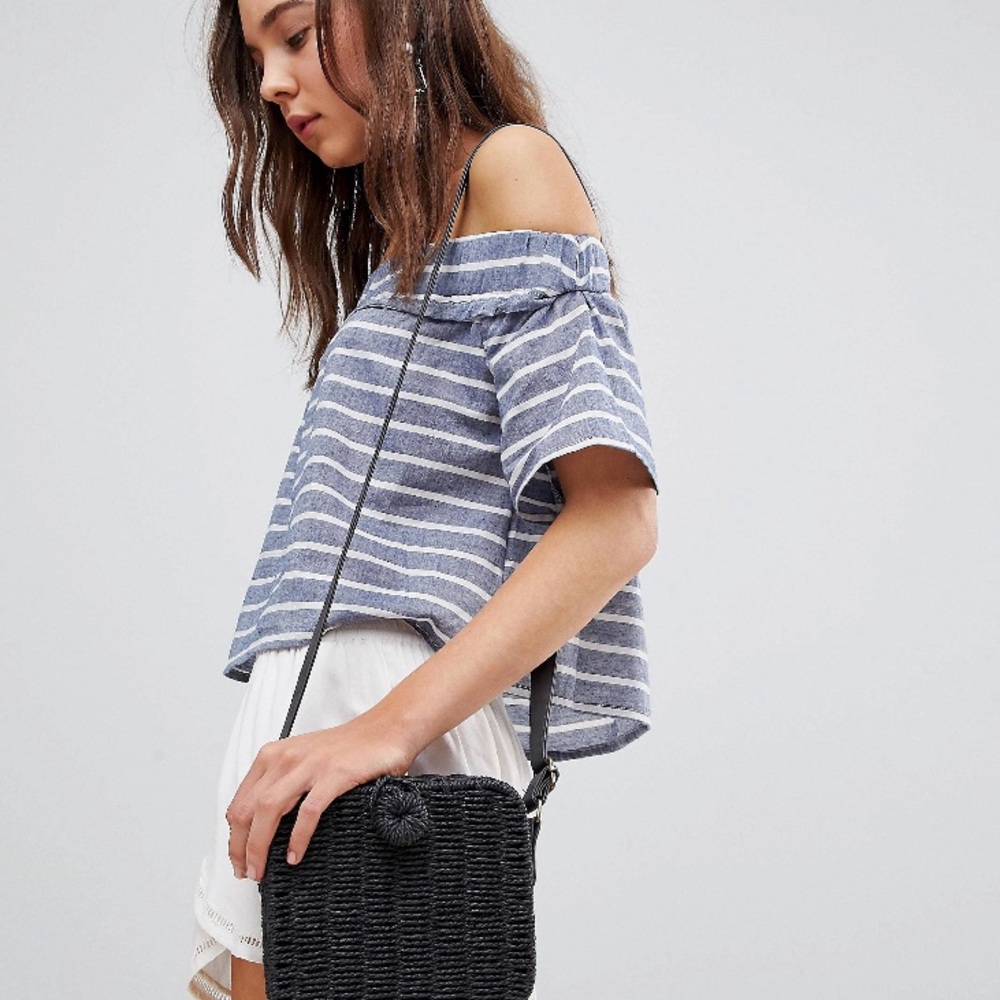 *ACCEPTING ALL OFFERS, donating by April 30* ASOS | striped off the shoulder top